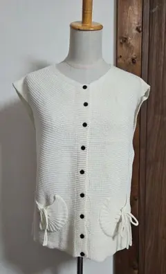 新品未使用ベスト