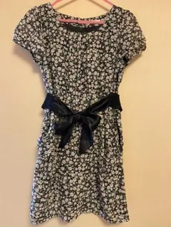 【used品】 ナチュラルビューティーベーシック　花柄　ワンピース　M