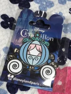【日本未販売】ディズニー　ピンバッチ　シンデレラ