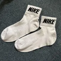 NIKE ホワイトソックス ロゴ入り
