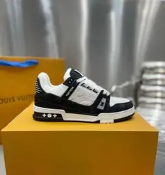 Louis Vuitton トレイナー スニーカー ノワール 26.5