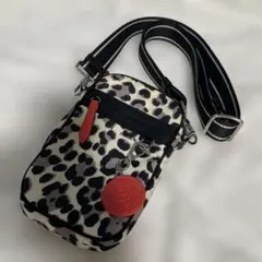 【美品‼️】COLE HAAN コールハーン　スマホ　ショルダーバッグ　豹柄