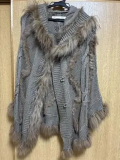 ファー付きブラウンポンチョ