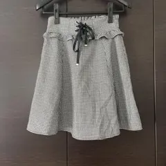 チェックスカート