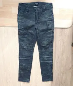 Battle Style 迷彩カーゴパンツ