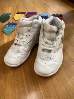 Item thumbnail for item 5ebc1155-08a8-4b79-a207-0dd194567146