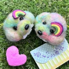 幸運の虹色トイプードル　レインボーちゃん2匹セット　ストラップ