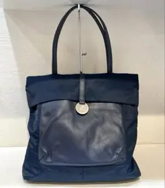 Item thumbnail for item 3bc302eb-1fd1-4afd-bbe4-633d588e465c