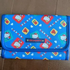 新品 HELLO KITTY 多収納ケース レトロ マルチケース しまむら