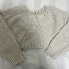 バックリボンデザイン クリーム色 クロップドセーター