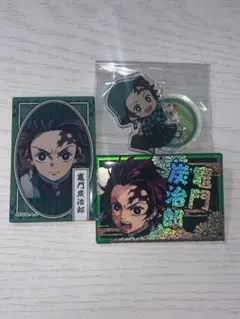 鬼滅の刃 竈門炭治郎 缶バッジ アクリルスタンド