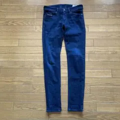 DIESEL SLEENKER-X スリムスキニーデニム　サイズW30-L32