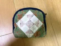 ハンドメイド　パッチワークデザイン ポーチ ネイビー