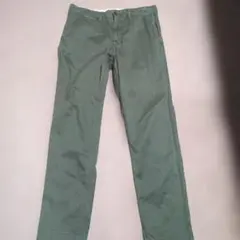 れ*い様 【美品】UNIQLO チノパン(カーキ)