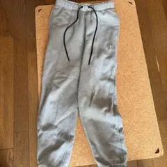 Jordan グレー ジョガーパンツ