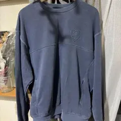 ネイビー ハート刺繍 クルーネック トレーナー