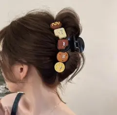 【お菓子】バンスクリップ 黒 大きめ ヘアクリップ　韓国　可愛い　大人