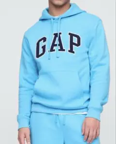 GAP 水色 フード付きパーカー