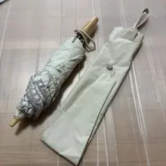 通販生活　クリーム色 レース装飾 折りたたみ日傘