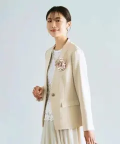 grove ノーカラージャケット ライトベージュ (洗える)防シワ対応