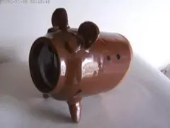 ⑥ブタの置物　ハンドメイド　蚊取り線香立てとしては？