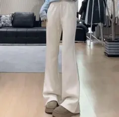 暖かいフレアパンツ❗️綺麗なシルエット❗️ レディース カジュアルパンツ✨