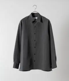 オーバーサイズロングスリーブシャツ　soerte ソエルテのサムネイル
