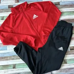 アディダス　140㎝　ジャージ上下