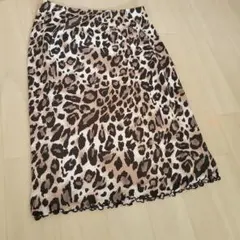 ヒョウ柄 タイトスカート