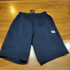 ハーフパンツ　DESCENTE　LLサイズ 紺色