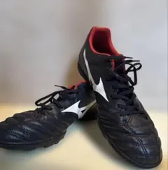 MIZUNO サッカートレーニングシューズ ブラック 28センチのサムネイル