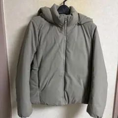 【UNIQLO】ハイブリッドダウンパーカ　Sサイズ
