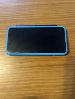 New ニンテンドー 2DS LL本体 青 充電器付き