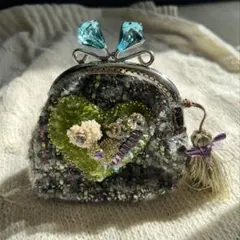 ☆美品【ビーズ装飾がま口ポーチ】一点物/ツイード/ビジュー/宝石モチーフ/ハート