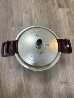WMF製 タッパーウェア パーフェクトキッチン圧力鍋5L 説明書付 - メルカリ