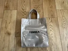 TEMBEA トートバッグ エナメル調 - メルカリ TEMBEA トートバッグ エナメル調
