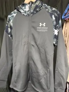 UNDER ARMOUR フルジップフーディ グレー/迷彩