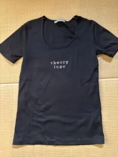theory luxe 半袖Tシャツ ブラックのサムネイル