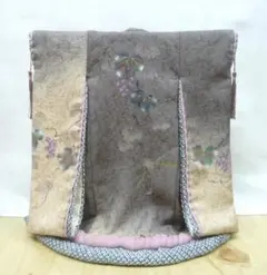 ミニチュア着物　茶紫地　手描きぶどう　34×35