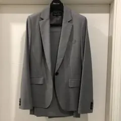 INDIVI スーツ グレー ジャケット38スカート40 M L サイズ違い