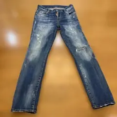 DSQUARED2 レディース デニムパンツ ダメージ加工のサムネイル