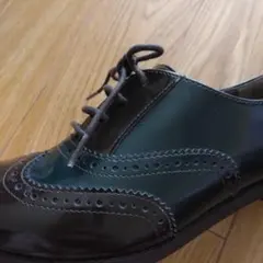【極美品】DIANA レースアップシューズ エナメル 22.5cmのサムネイル