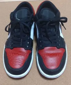 【美品】ナイキ エアジョーダン1 LO BRED TOE
