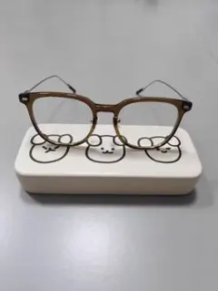 ブラウン ボストン型メガネ ケース付き