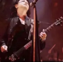 Item thumbnail for item f651ca72-5b66-44b0-8f53-17ee69de31c3