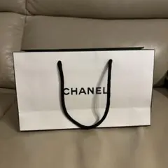 CHANEL シャネル　ショッパー　ショップ袋　ギフト