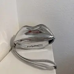 MAC シルバー 唇型ポーチ