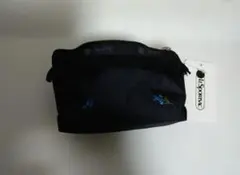 LeSportsac レスポートサック 黒 ポーチ 花柄刺繍