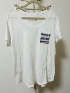 Eddie Bauer ホワイト　Tシャツ 刺繍ポケット 半袖のサムネイル