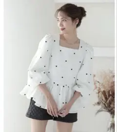 メラキ　ペプラムトップス